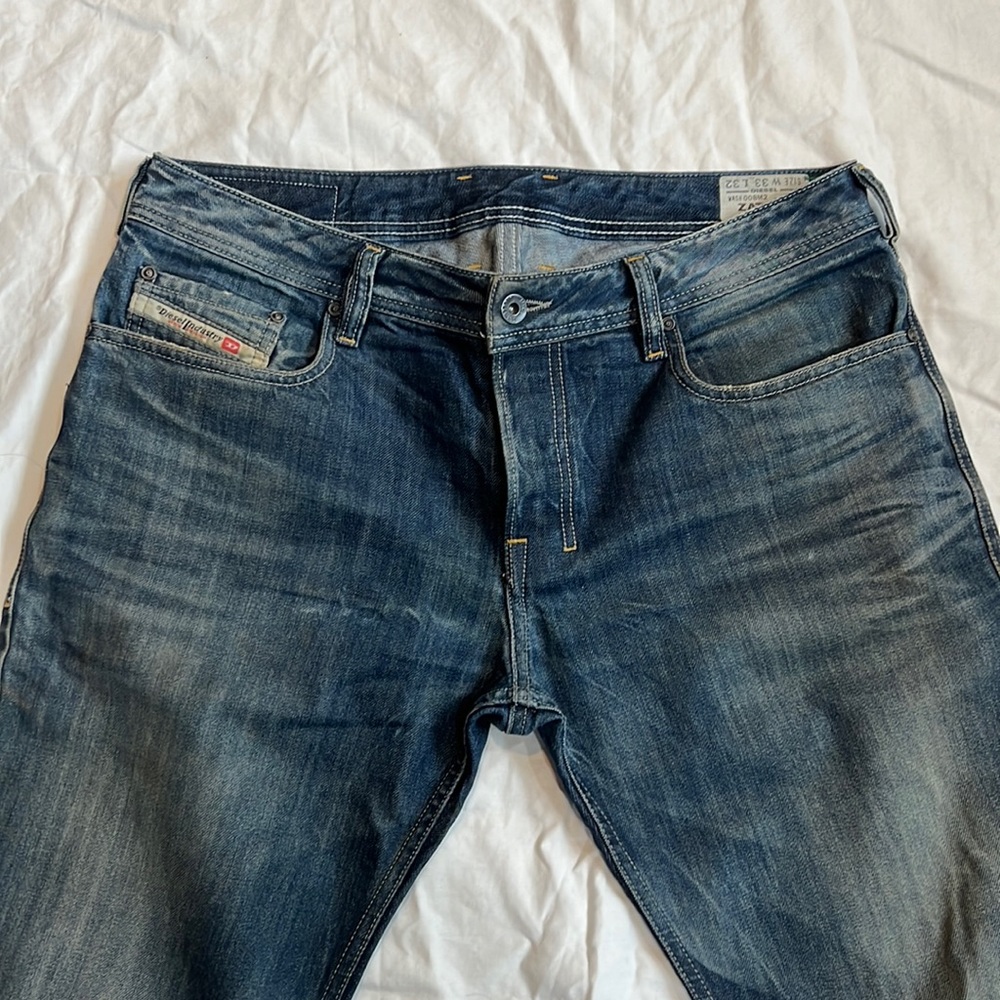 Men’s Diesel Jeans.  Zathan regular bootcut. Size 33x32.